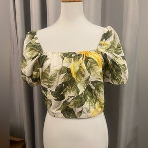 H&M lemon print crop top puffed sleeve,size small